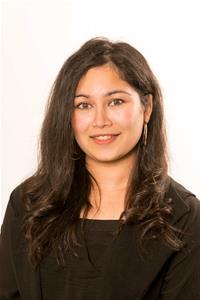 Photo of Councillor Nazmin Chowdhury
