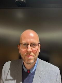 Photo of Dr Julian Hargreaves