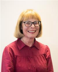 Photo of Councillor Val Bryant